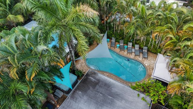1145 NE 17th Way 1-2, Fort Lauderdale, FL 33304