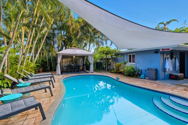 1145 NE 17th Way 1-2, Fort Lauderdale, FL 33304