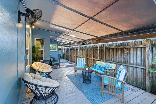 1145 NE 17th Way 1-2, Fort Lauderdale, FL 33304