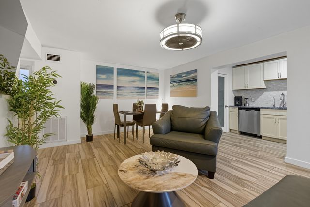1145 NE 17th Way 1-2, Fort Lauderdale, FL 33304