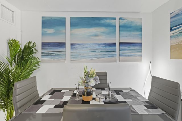 1145 NE 17th Way 1-2, Fort Lauderdale, FL 33304