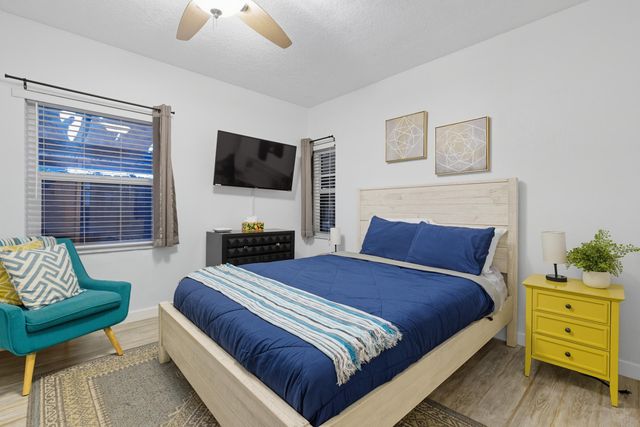 1145 NE 17th Way 1-2, Fort Lauderdale, FL 33304