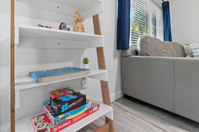 1145 NE 17th Way 1-2, Fort Lauderdale, FL 33304