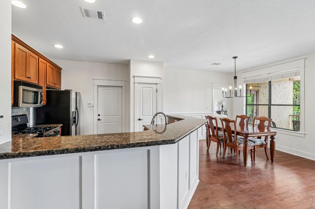6805 Lantern View DR, Jonestown, TX 78645