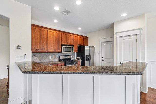 6805 Lantern View DR, Jonestown, TX 78645
