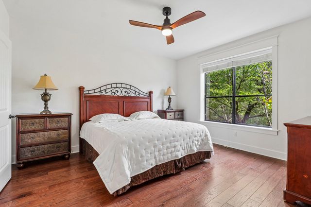 6805 Lantern View DR, Jonestown, TX 78645