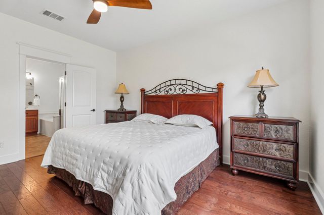 6805 Lantern View DR, Jonestown, TX 78645