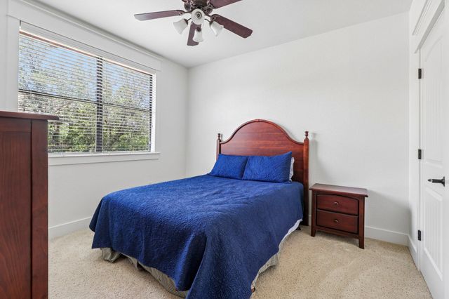 6805 Lantern View DR, Jonestown, TX 78645