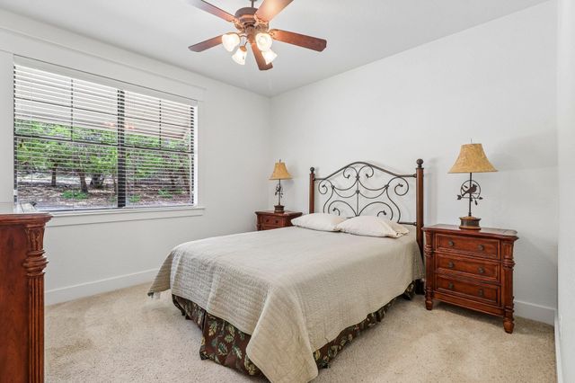 6805 Lantern View DR, Jonestown, TX 78645