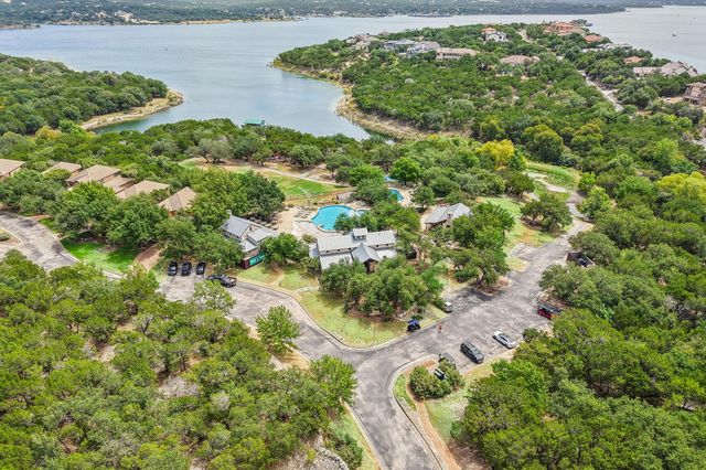 6805 Lantern View DR, Jonestown, TX 78645