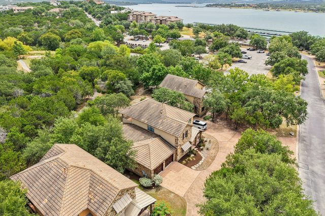 6805 Lantern View DR, Jonestown, TX 78645