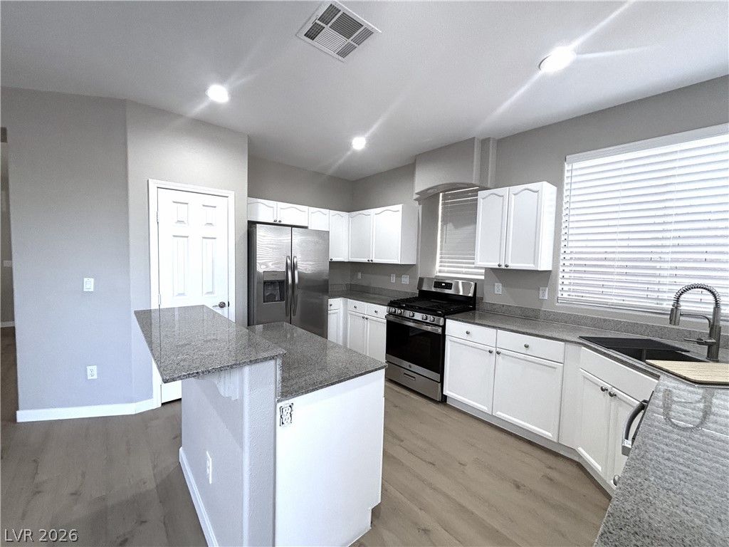 6811 ROSE MALLOW Street, Las Vegas, NV 89148 — photo 2