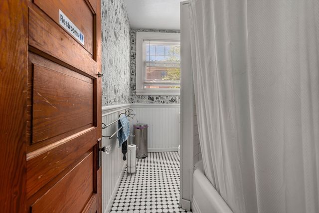 5 Claremont Street, Worcester, MA 01610
