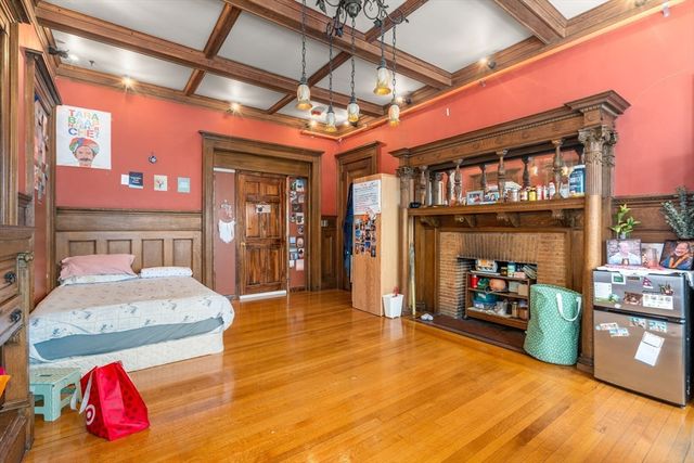 5 Claremont Street, Worcester, MA 01610