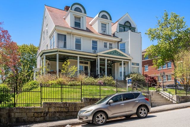 5 Claremont Street, Worcester, MA 01610