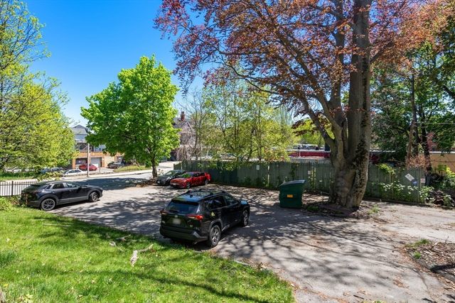 5 Claremont Street, Worcester, MA 01610