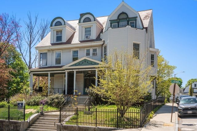 5 Claremont Street, Worcester, MA 01610