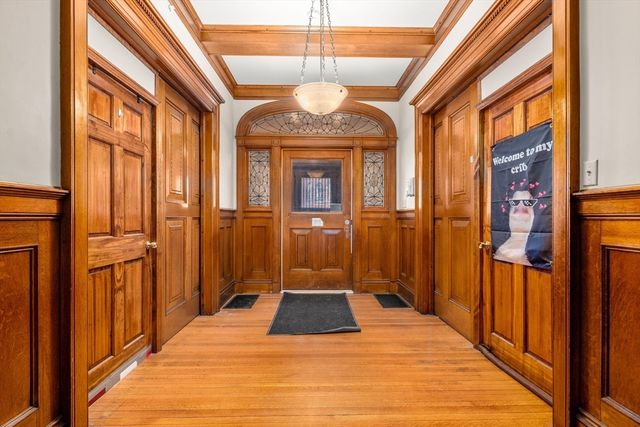 5 Claremont Street, Worcester, MA 01610