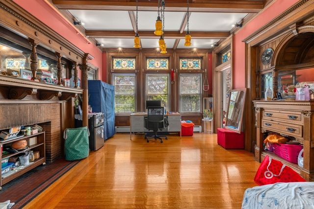 5 Claremont Street, Worcester, MA 01610