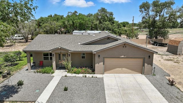 9 Elias Road, Los Lunas, NM 87031