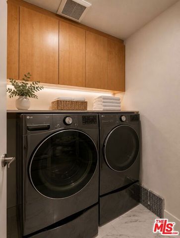 1521 Greenfield Avenue 104, Los Angeles, CA 90025