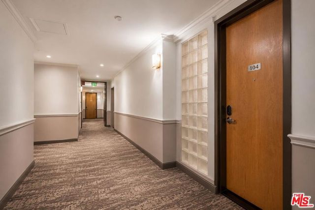 1521 Greenfield Avenue 104, Los Angeles, CA 90025