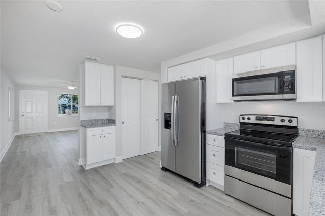 5840 VIRGINIA AVENUE, New Port Richey, FL 34652