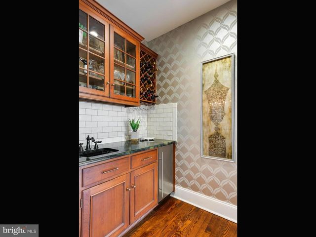 9 DOUGLASS LN, Chester Springs, PA 19425