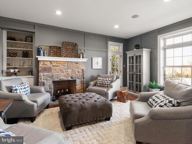 9 DOUGLASS LN, Chester Springs, PA 19425