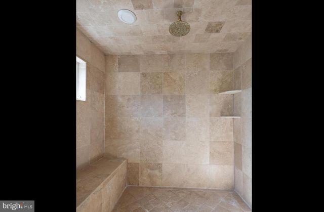 9 DOUGLASS LN, Chester Springs, PA 19425