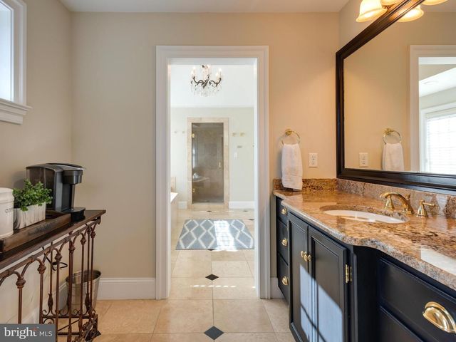 9 DOUGLASS LN, Chester Springs, PA 19425