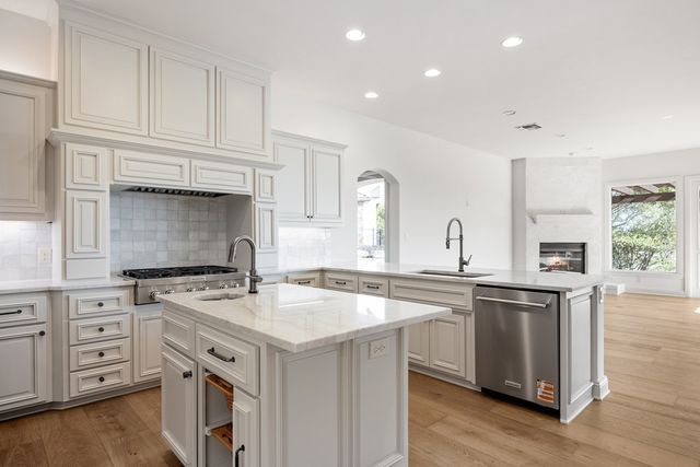 3613 Ranch View Court, Kerrville, TX 78028