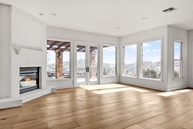 3613 Ranch View Court, Kerrville, TX 78028