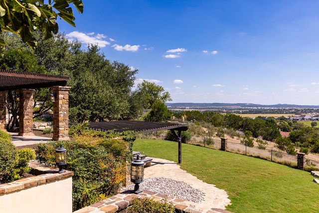 3613 Ranch View Court, Kerrville, TX 78028