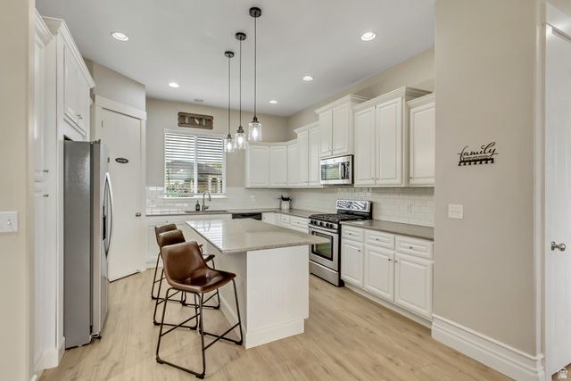 11217 S HAMPTON WAY, South Jordan, UT 84095
