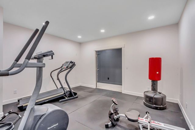 11217 S HAMPTON WAY, South Jordan, UT 84095