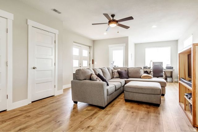 11217 S HAMPTON WAY, South Jordan, UT 84095
