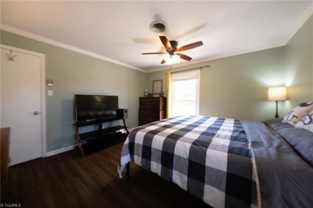 5100 Ainsworth Drive, Greensboro, NC 27410