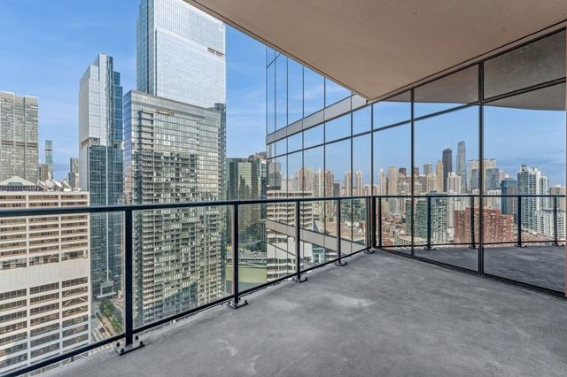 350 N Canal Street 3207, Chicago, IL 60606