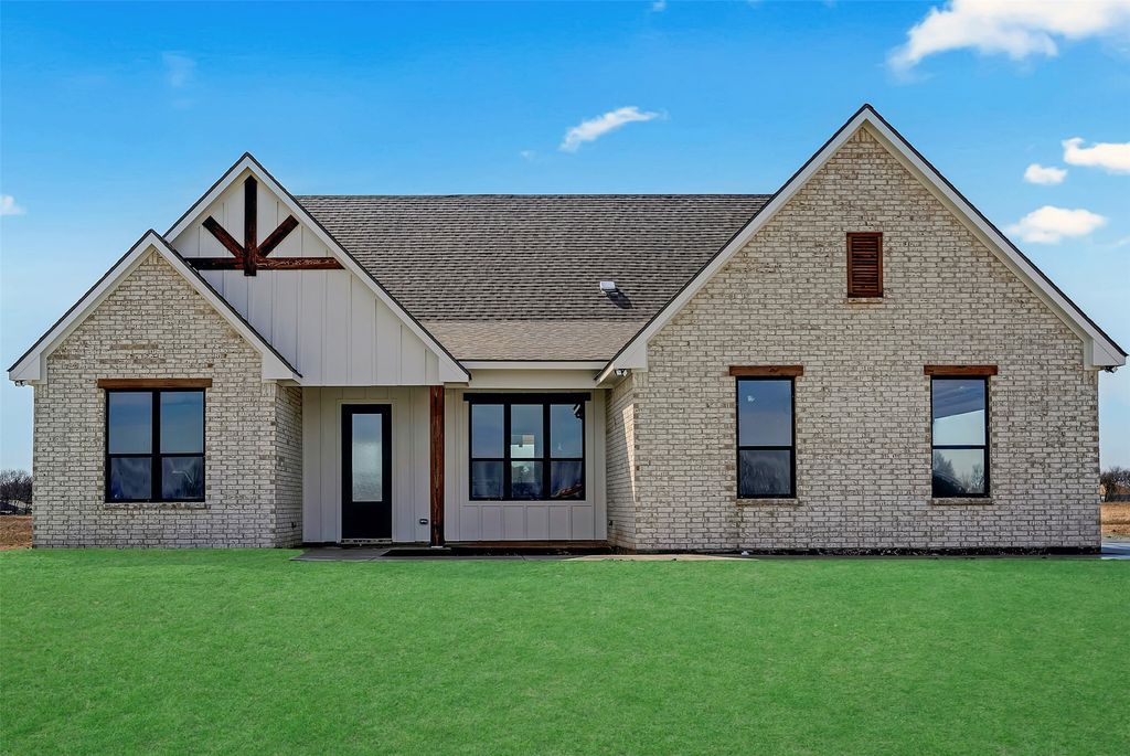 3341 County Road 1224, Cleburne, TX 76033