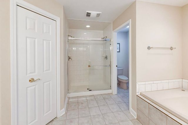 411 Periwinkle Way, Prospect Heights, IL 60070