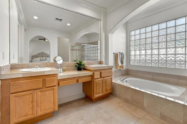 79650 Baya, La Quinta, CA 92253