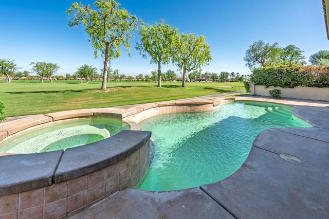 79650 Baya, La Quinta, CA 92253