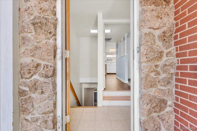 1685 S Kenton Way, Aurora, CO 80012