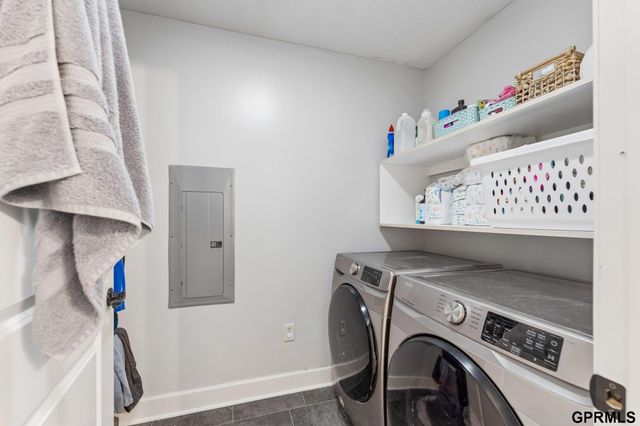 910 S 1st Street, Plattsmouth, NE 68048