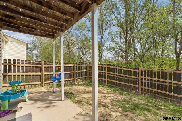 910 S 1st Street, Plattsmouth, NE 68048