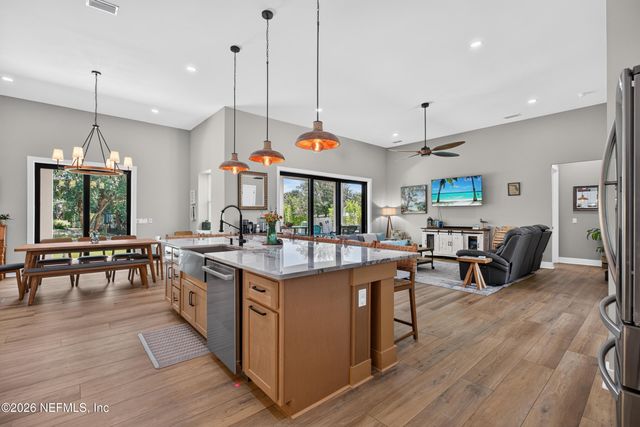 9117 WOODSMAN COVE Lane, Jacksonville, FL 32226