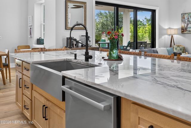 9117 WOODSMAN COVE Lane, Jacksonville, FL 32226