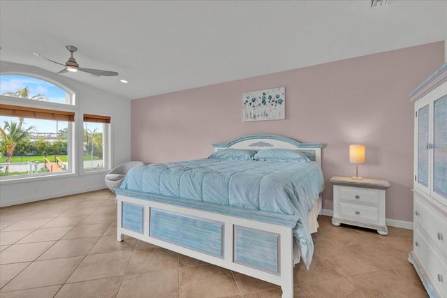 611 SE Harborview Drive, Port St. Lucie, Port St Lucie, FL 34983