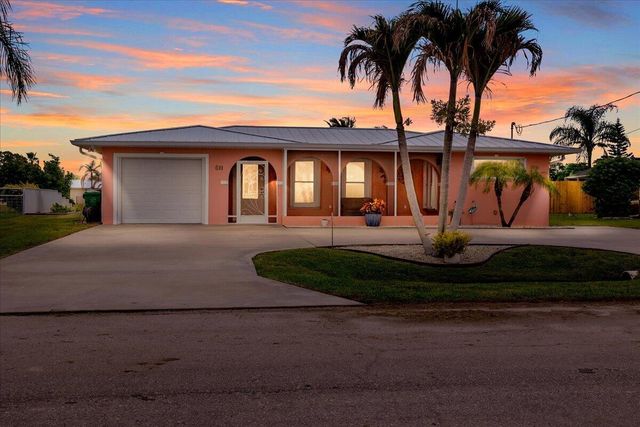 611 SE Harborview Drive, Port St. Lucie, Port St Lucie, FL 34983